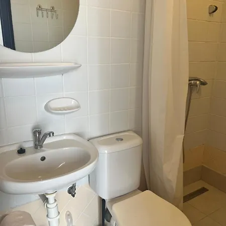 Lodge Target Senec