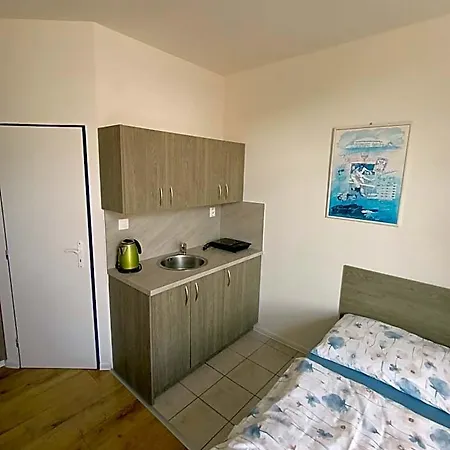 Lodge Target Senec